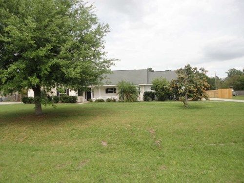 7703 Frontier Dr, Yalaha, FL 34797