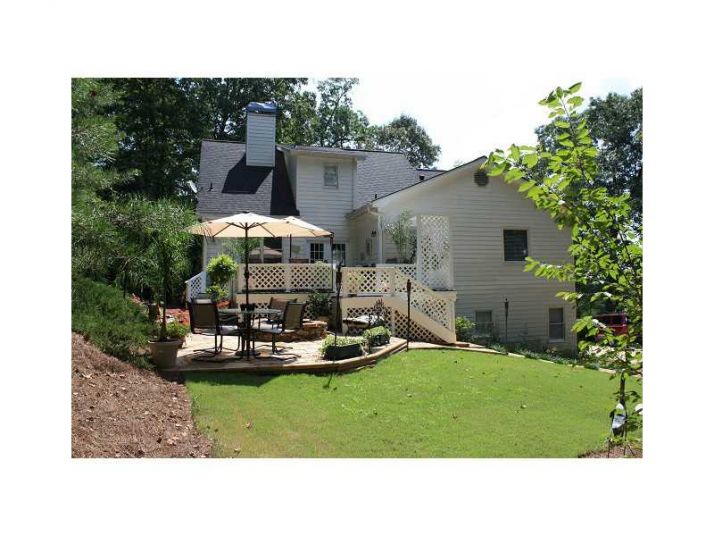 5719 Ridgewater Circle, Gainesville, GA 30506