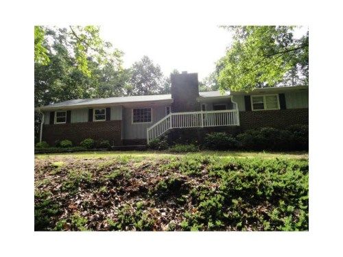 1120 Greenwood Acres Drive, Cumming, GA 30040