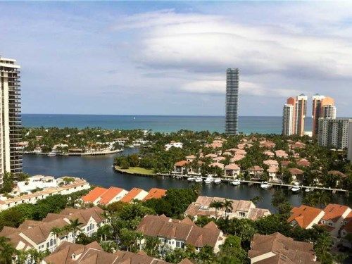 19500 TURNBERRY WY # 18-E, Miami, FL 33180