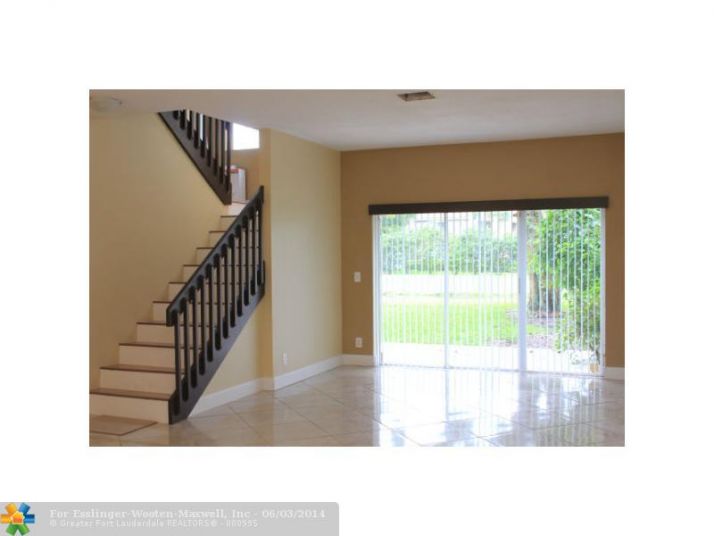 11000 NW 10 ST, Fort Lauderdale, FL 33325