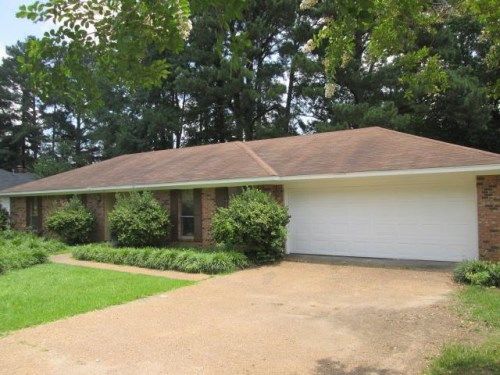 62 Fenceway Dr, Brandon, MS 39042