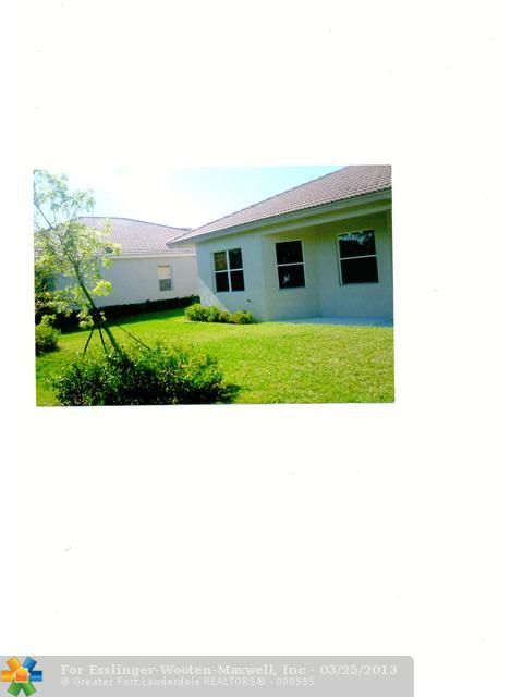 4000 E HIBISCUS ST, Fort Lauderdale, FL 33332