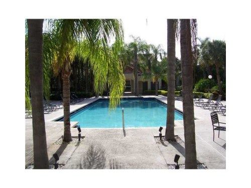 510 S PARK RD # 35-10, Hollywood, FL 33021