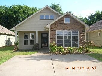 156 Moss Stone Ln, Calera, AL 35040
