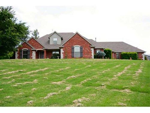 4204 E Silver City Ridge, Tuttle, OK 73089