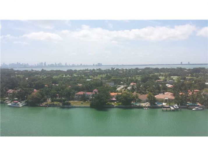 5838 COLLINS AV # 14F, Miami Beach, FL 33140
