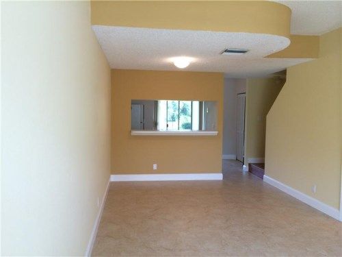 8243 SAN CARLOS CR, Fort Lauderdale, FL 33321