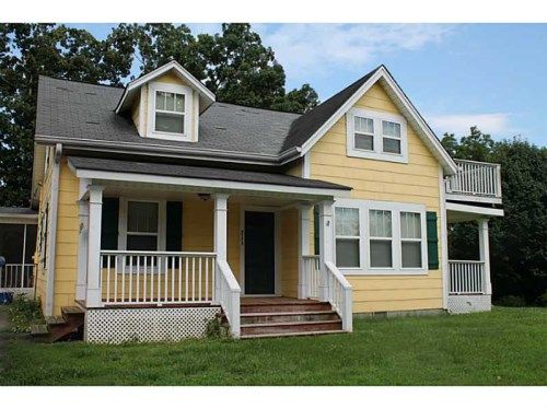 211 Ivey Street, Clermont, GA 30527