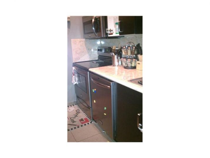 7521 NW 16 ST # 4104, Fort Lauderdale, FL 33313