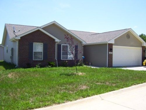 15908 Tracker Lane, Saint Robert, MO 65584