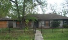 8402 Knox St Houston, TX 77088