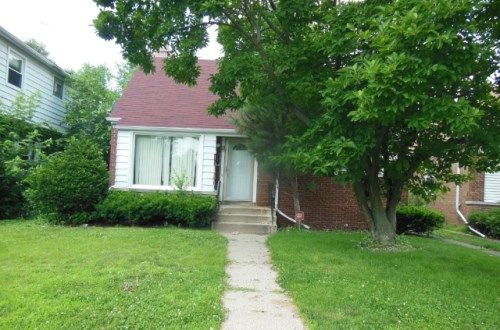 1542 State Line Rd, Calumet City, IL 60409