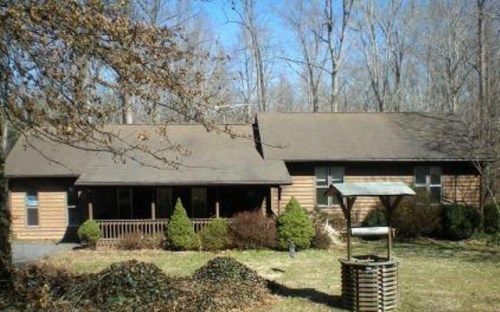 4571 Gilmore Dr, Liberty, NC 27298