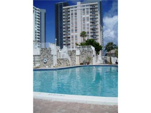 1849 OCEAN DR # 615, Hallandale, FL 33009