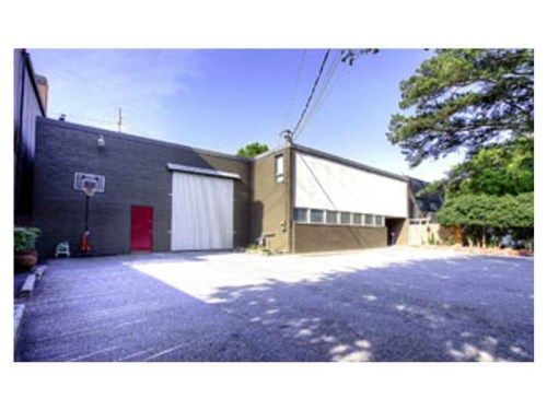 565 Ne Dutch Valley Road, Atlanta, GA 30324