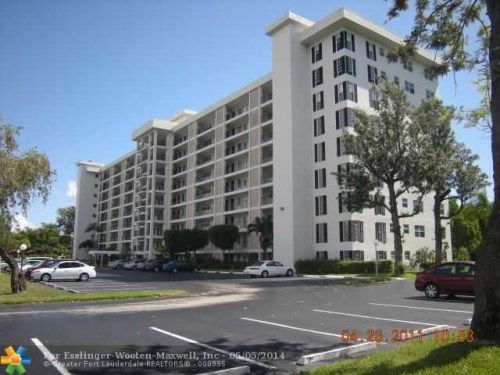 3250 N Palm Aire Dr # 108, Pompano Beach, FL 33069