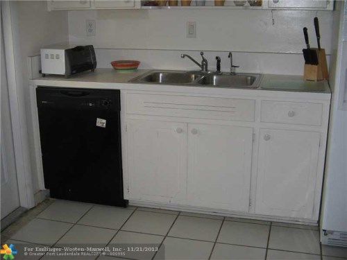 3209 Colony Club Rd # 3-W, Pompano Beach, FL 33062