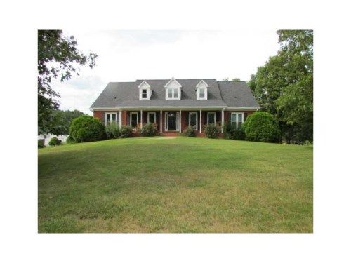 11 Stephen Way Ne, Rydal, GA 30171