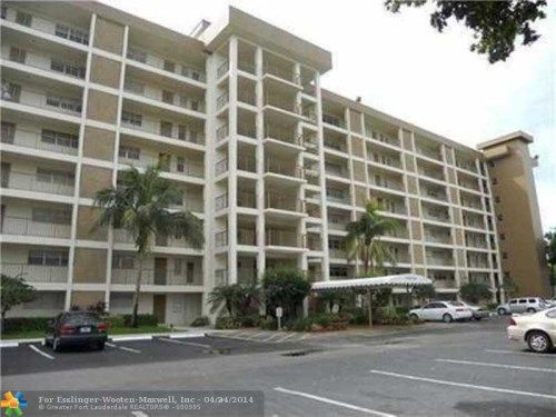 3150 N Palm Aire Dr # 907, Pompano Beach, FL 33069