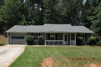 490 Spring St SE, Social Circle, GA 30025