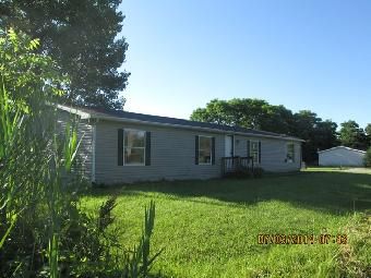 597 Royal Rd, Michigan City, IN 46360