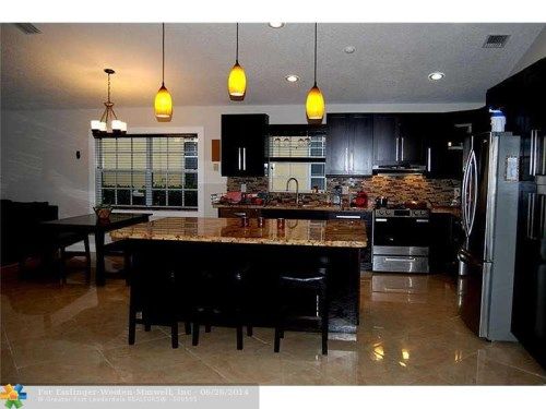 535 CAMBRIDGE DR, Fort Lauderdale, FL 33326