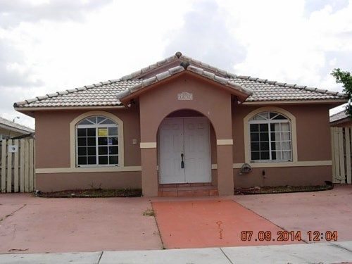 12747 99 Pl, Hialeah, FL 33018