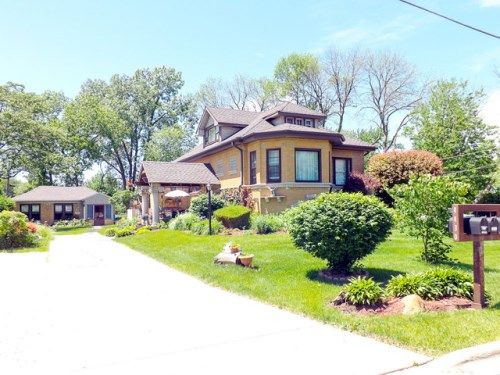 4430 SUNNYSIDE Avenue, Brookfield, IL 60513