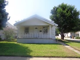 503 E 9th Ave, Hutchinson, KS 67501