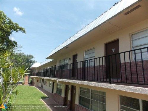 207 NW 32 CT # 207, Pompano Beach, FL 33064