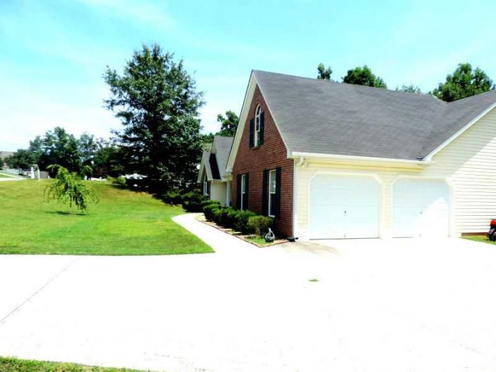 174 Charity Drive, Douglasville, GA 30134