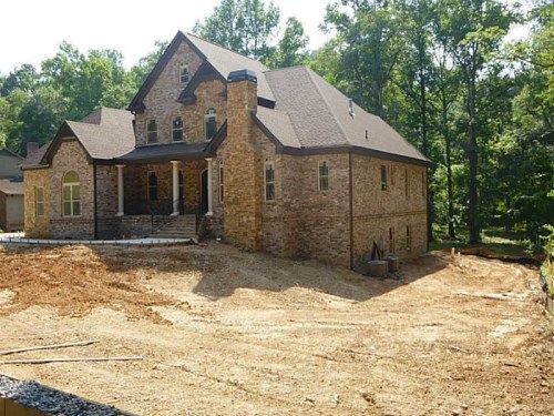 2210 Spalding Drive, Atlanta, GA 30350
