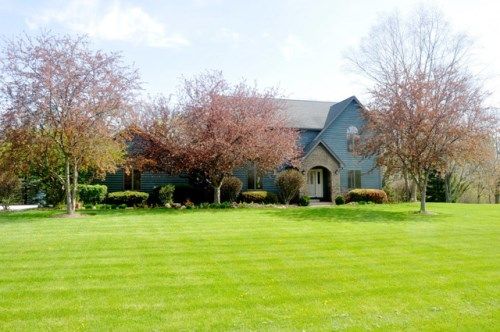 39W240 Hogan Hill, Elgin, IL 60124