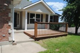 404 SW 13th Street, Oak Grove, MO 64075