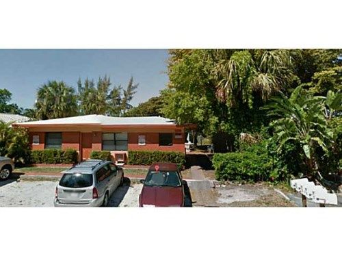 209 HIBISCUS AV, Pompano Beach, FL 33062