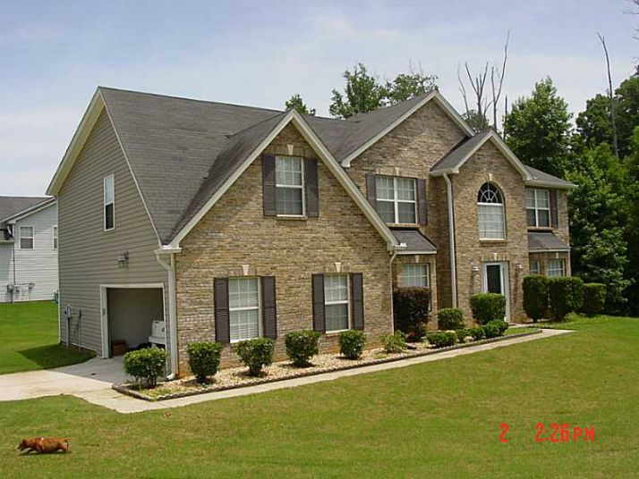 2005 Winding Brook Way, Fairburn, GA 30213