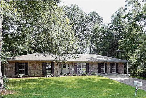 1106 Arlington Street, Clinton, MS 39056