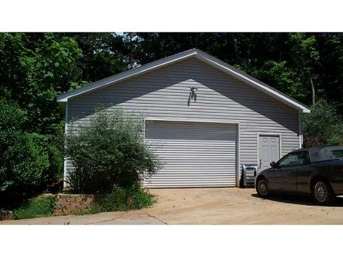 42 Etowah Lane Sw, Cartersville, GA 30120