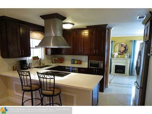 3076 GREEN TURTLE PL, Pompano Beach, FL 33063