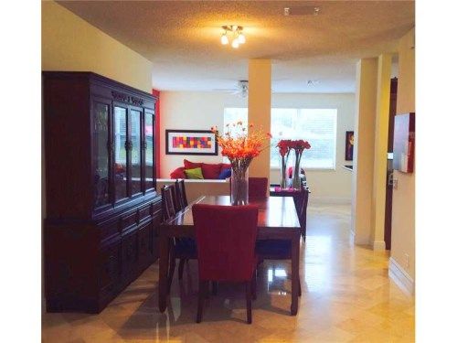 704 SAND CREEK CR, Fort Lauderdale, FL 33327