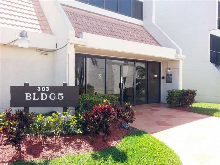 303 RACQUET CLUB RD # 312, Fort Lauderdale, FL 33326