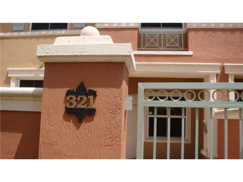 6142 NW 115 PL # 321, Miami, FL 33178