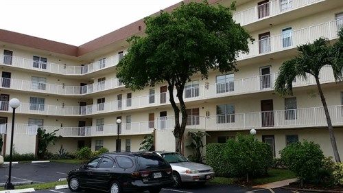 1402 Nw 80th Avenue #307, Pompano Beach, FL 33063