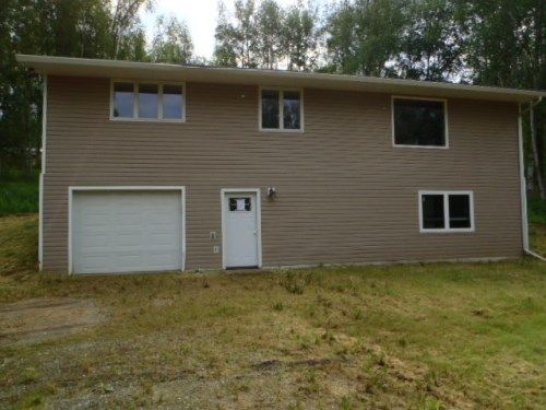 415 Deadhorse Way, Fairbanks, AK 99712