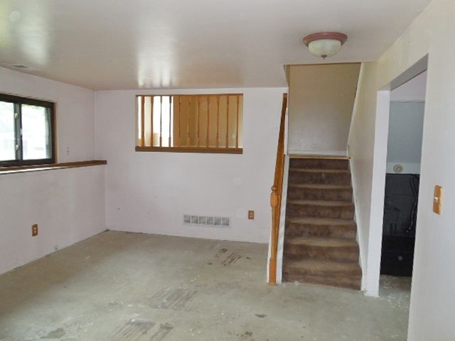 43672 Appomattax Ct, Canton, MI 48188