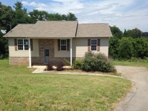 127 Byrd Lane, Dandridge, TN 37725