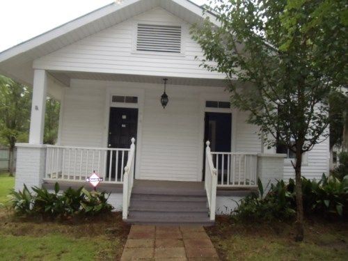 206 Johnson Street, Madisonville, LA 70447