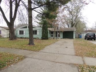 619 E 40th Pl, Griffith, IN 46319