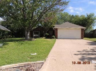 6807 Keeler Dr, Arlington, TX 76001